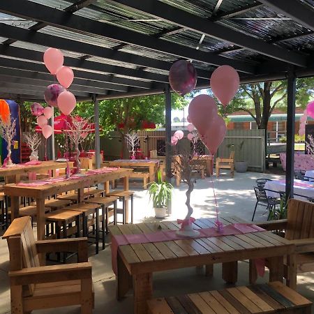 Riverina Hotel Holbrook Zewnętrze zdjęcie