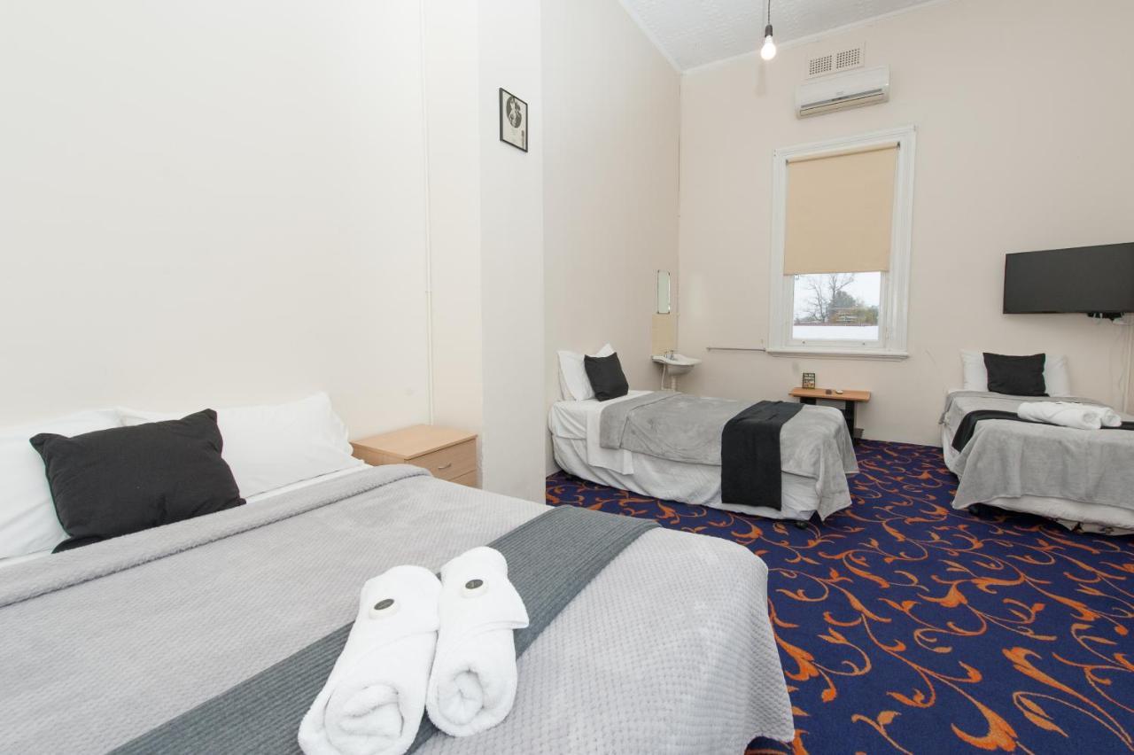 Riverina Hotel Holbrook Zewnętrze zdjęcie
